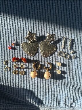LOT: Tom Wood, J. Crew, Vintage Gold-Tone, Silver-Tone Star & Heart Earrings
